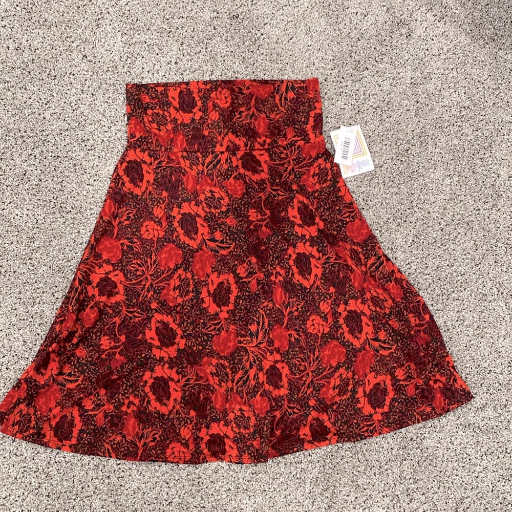 LuLaRoe Azure skirt size medium